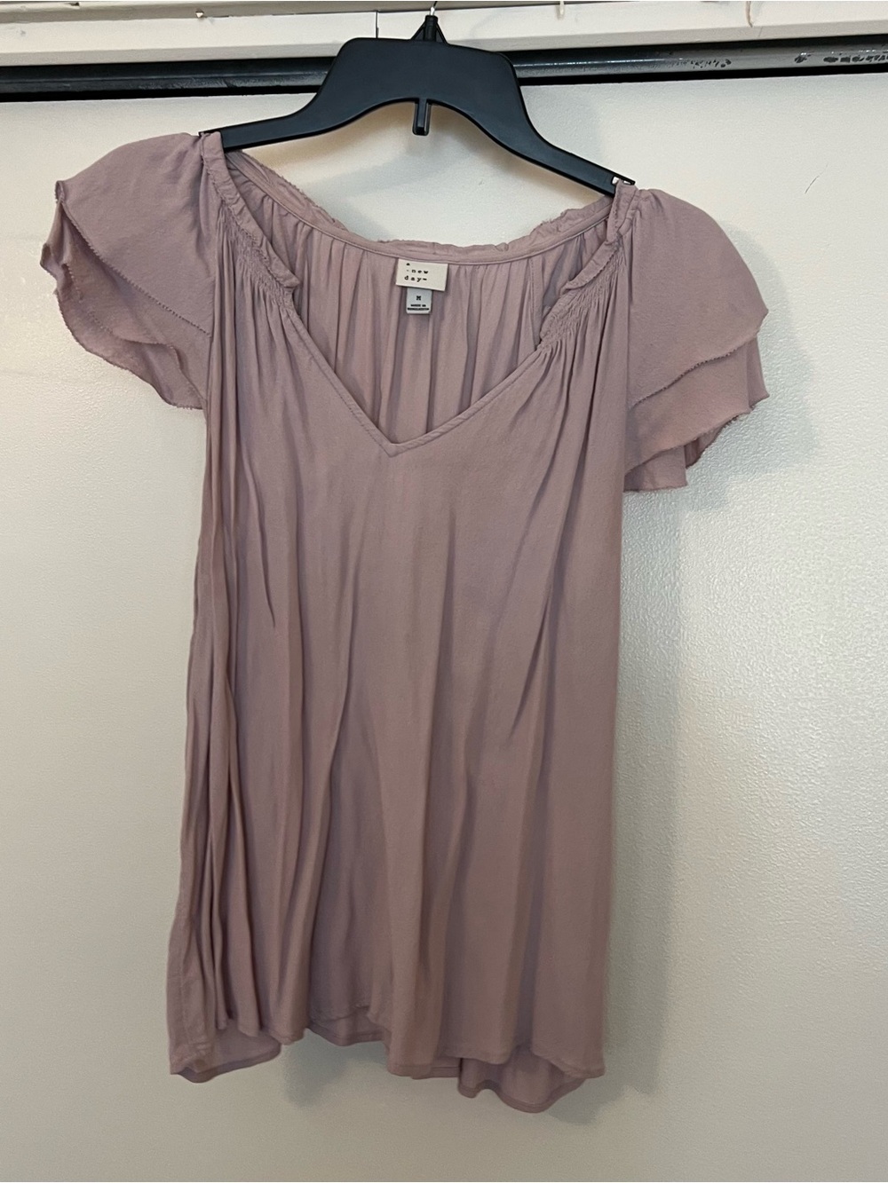 a new day Mauve V-Neck Flutter Sleeve Tunic